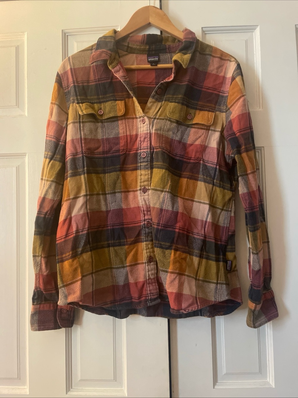 Patagonia Multicolored 100% Organic Cotton Plaid Casual Button‎ Down Shirt